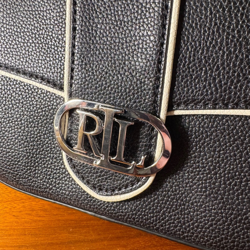 Ralph Lauren Addie Leather Crossbody Bag - Picture 3 of 12